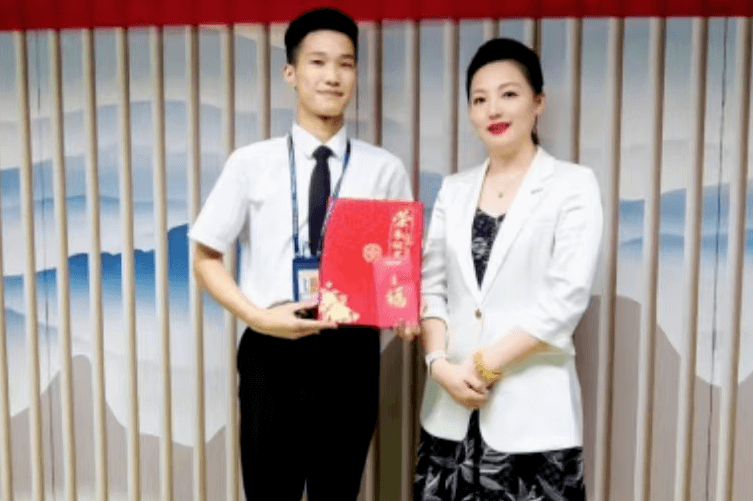 2024年广州分公司优秀实习生风采展示4.png